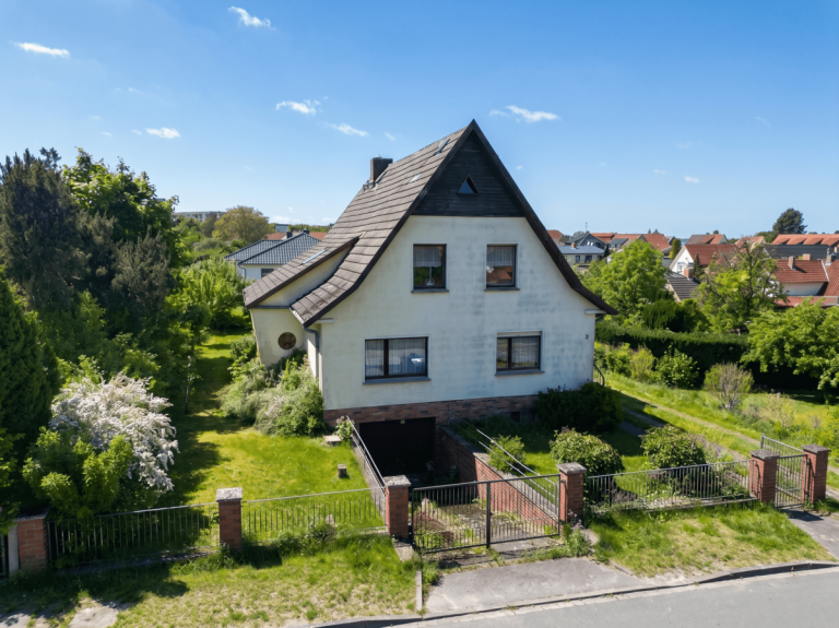 Au�enansicht Bergen auf R�gen Haus Einfamilienhaus in ruhiger Lage von Bergen auf R�gen - viel Platz f�r Ihre Wohnideen