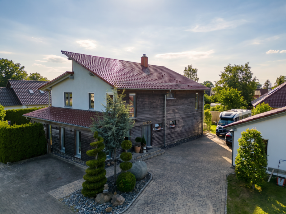 Frontansicht Haus Rambin