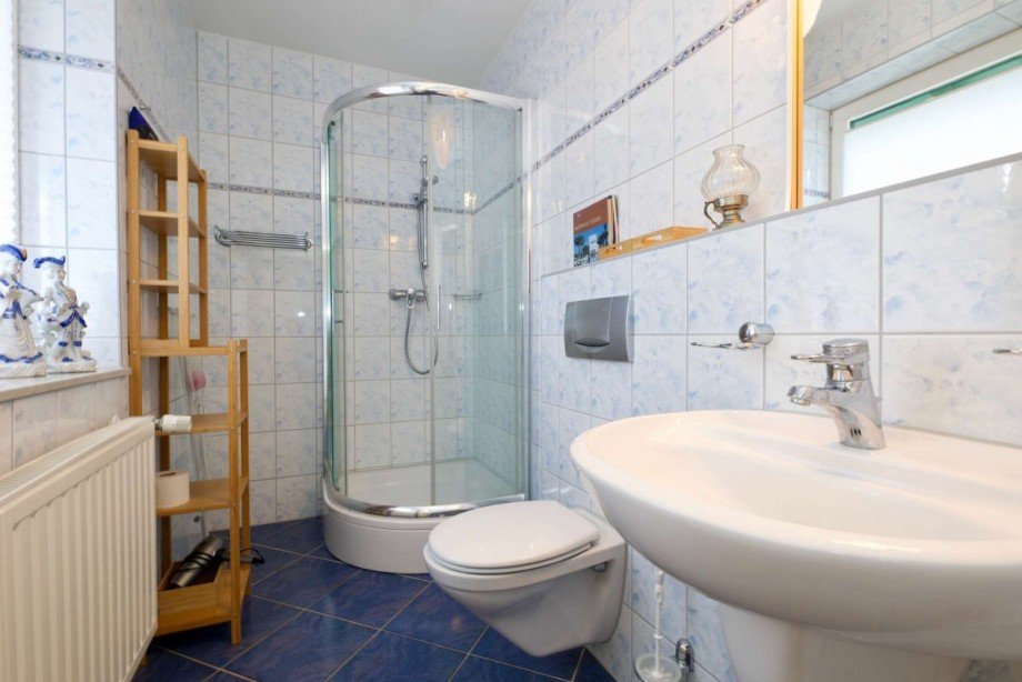 Badezimmer ELW Haus Lohme